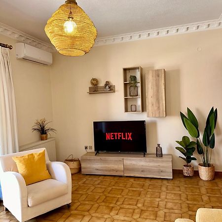 ארגוסטולי Citycenter Apartment מראה חיצוני תמונה