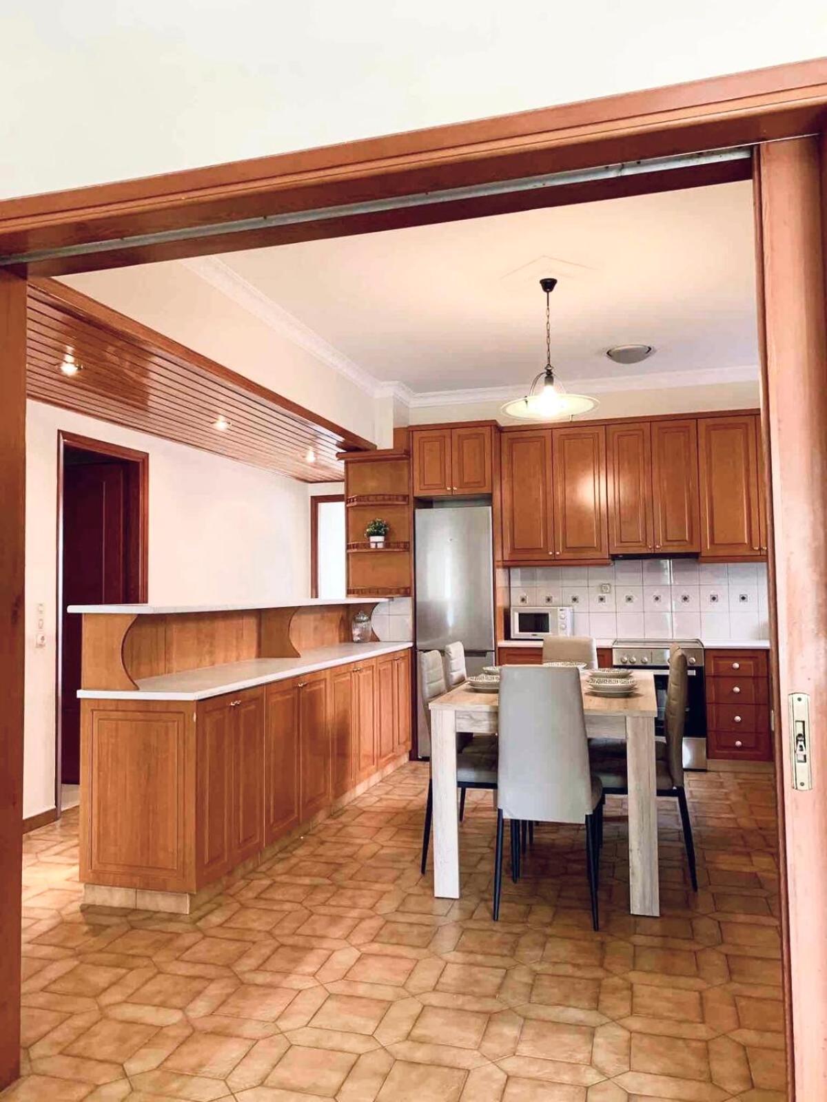 ארגוסטולי Citycenter Apartment מראה חיצוני תמונה